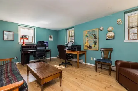 14 Cullen Way Exeter NH 03833