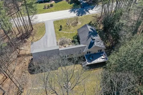 14 Cullen Way Exeter NH 03833