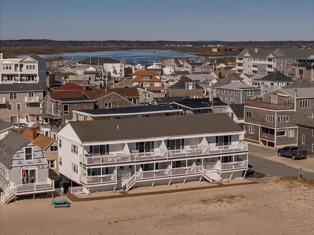 14 Atlantic Avenue Hampton NH 03842