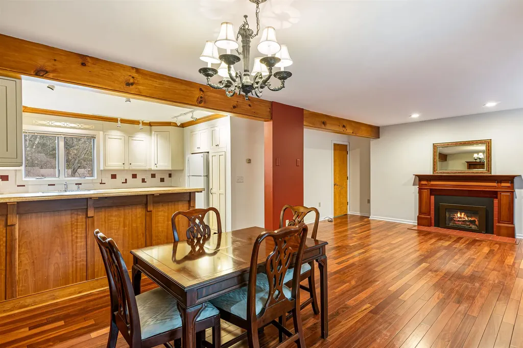 492 Acorn Lane Shelburne VT 05482