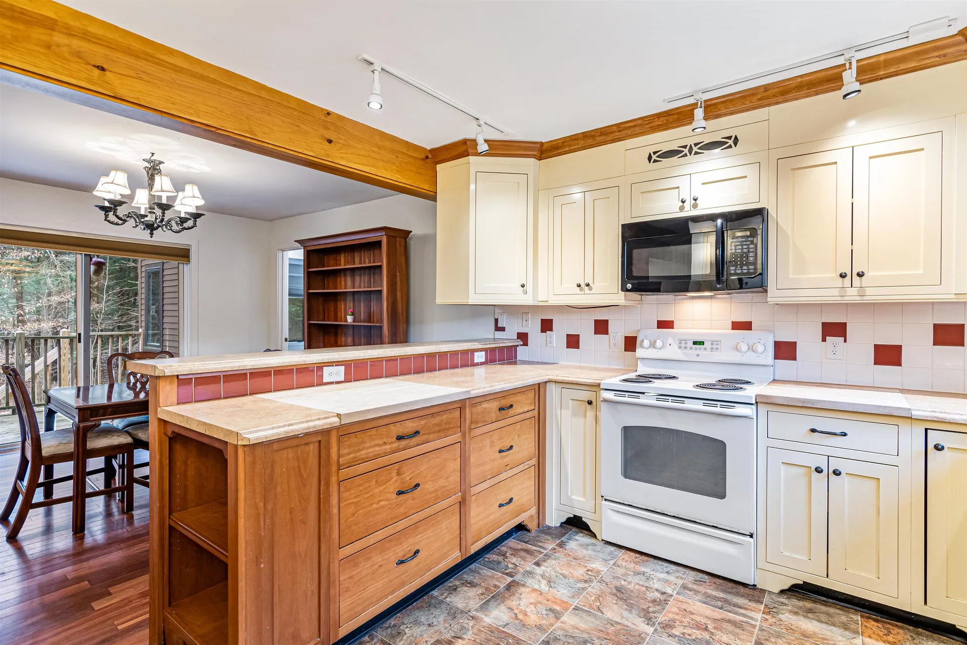 492 Acorn Lane Shelburne VT 05482
