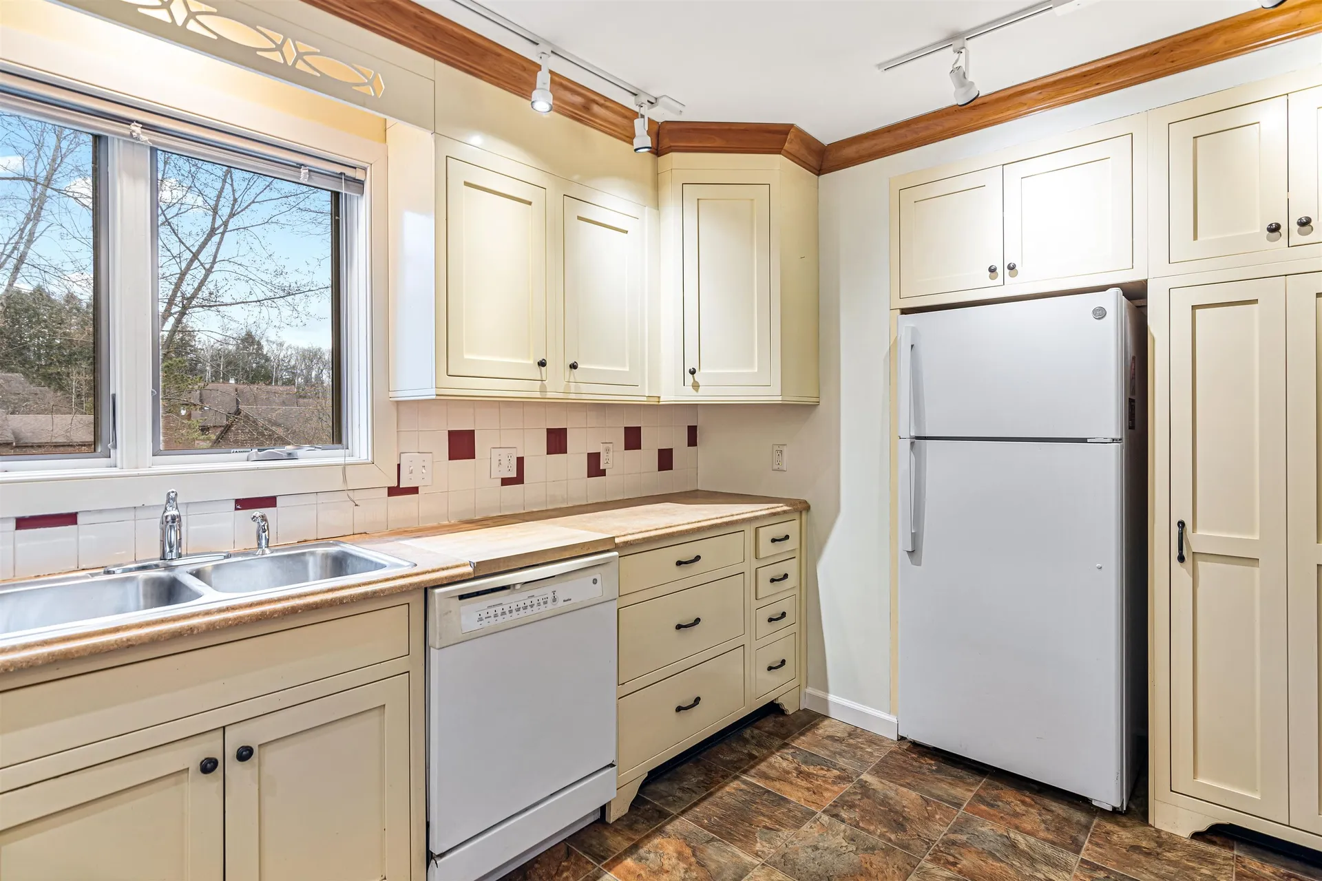 492 Acorn Lane Shelburne VT 05482