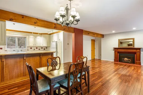 492 Acorn Lane Shelburne VT 05482