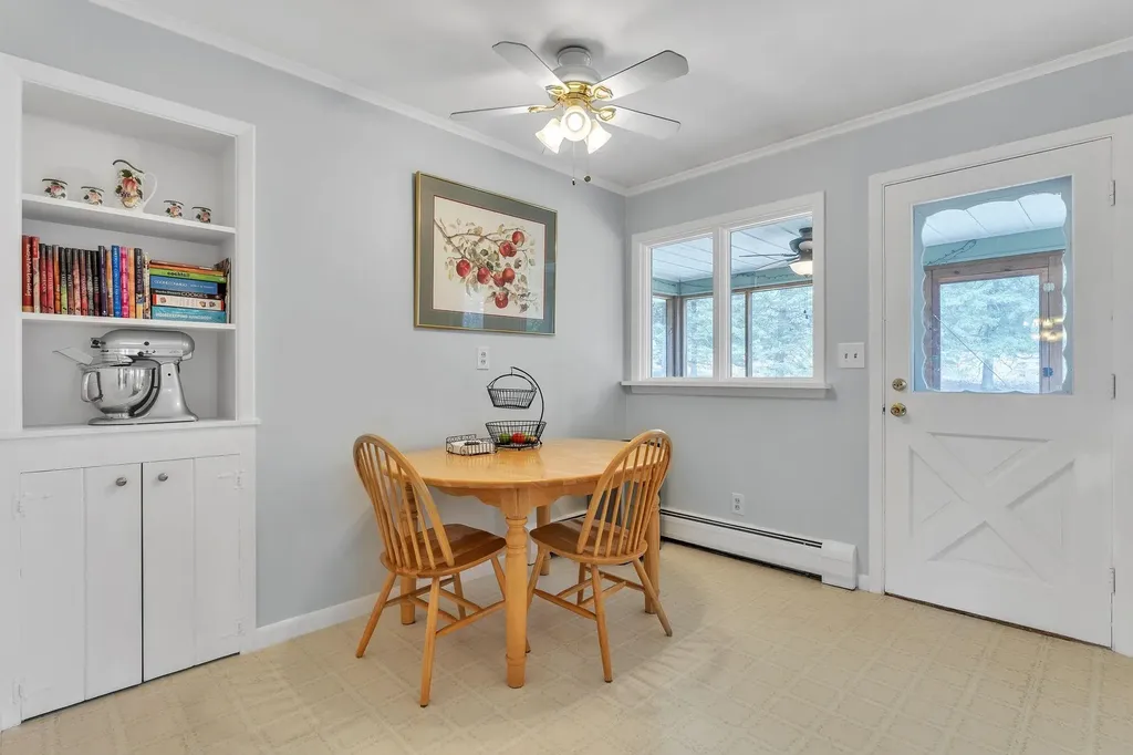 114 Vt Route 214 Plainfield VT 05667