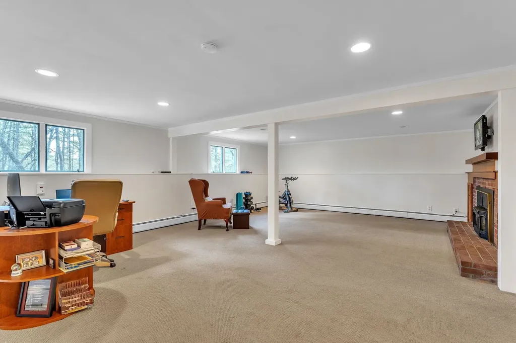 114 Vt Route 214 Plainfield VT 05667