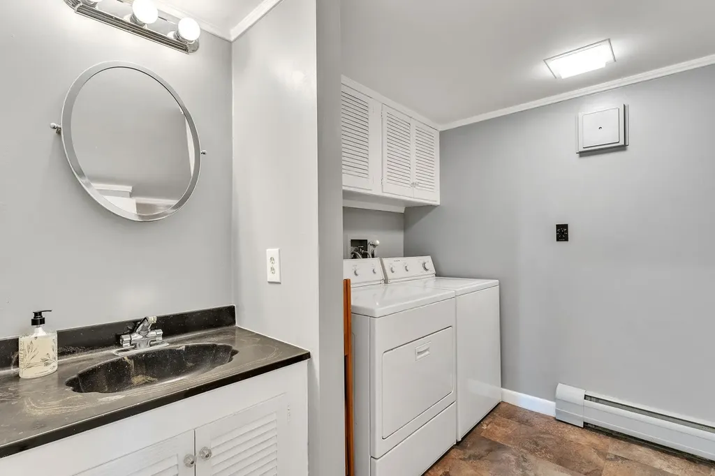 114 Vt Route 214 Plainfield VT 05667