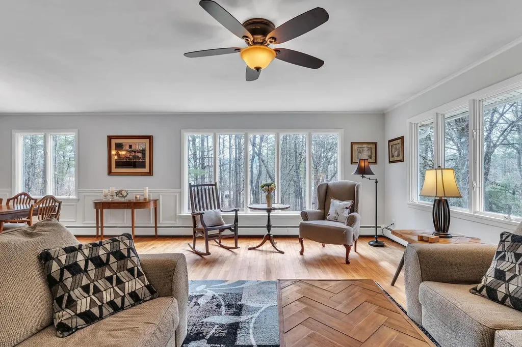 114 Vt Route 214 Plainfield VT 05667