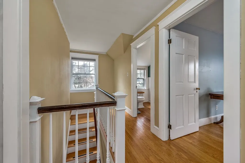 5 Longmeadow Road Dover NH 03820