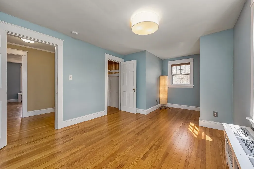 5 Longmeadow Road Dover NH 03820