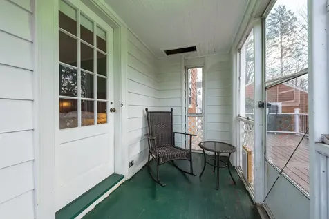 5 Longmeadow Road Dover NH 03820