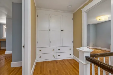 5 Longmeadow Road Dover NH 03820