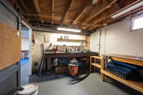 5 Longmeadow Road Dover NH 03820