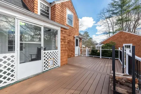 5 Longmeadow Road Dover NH 03820