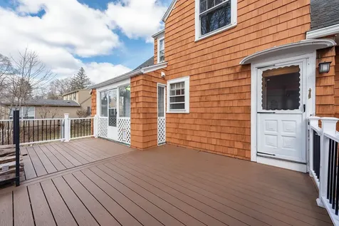 5 Longmeadow Road Dover NH 03820