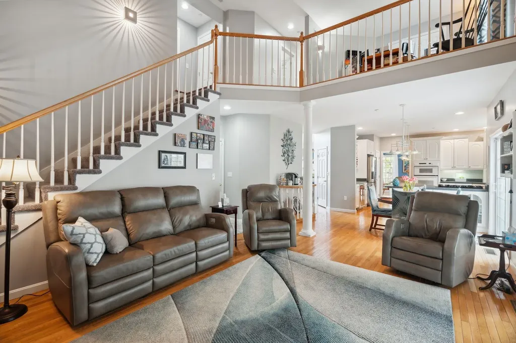 15 Farrwood Drive Hooksett NH 03106