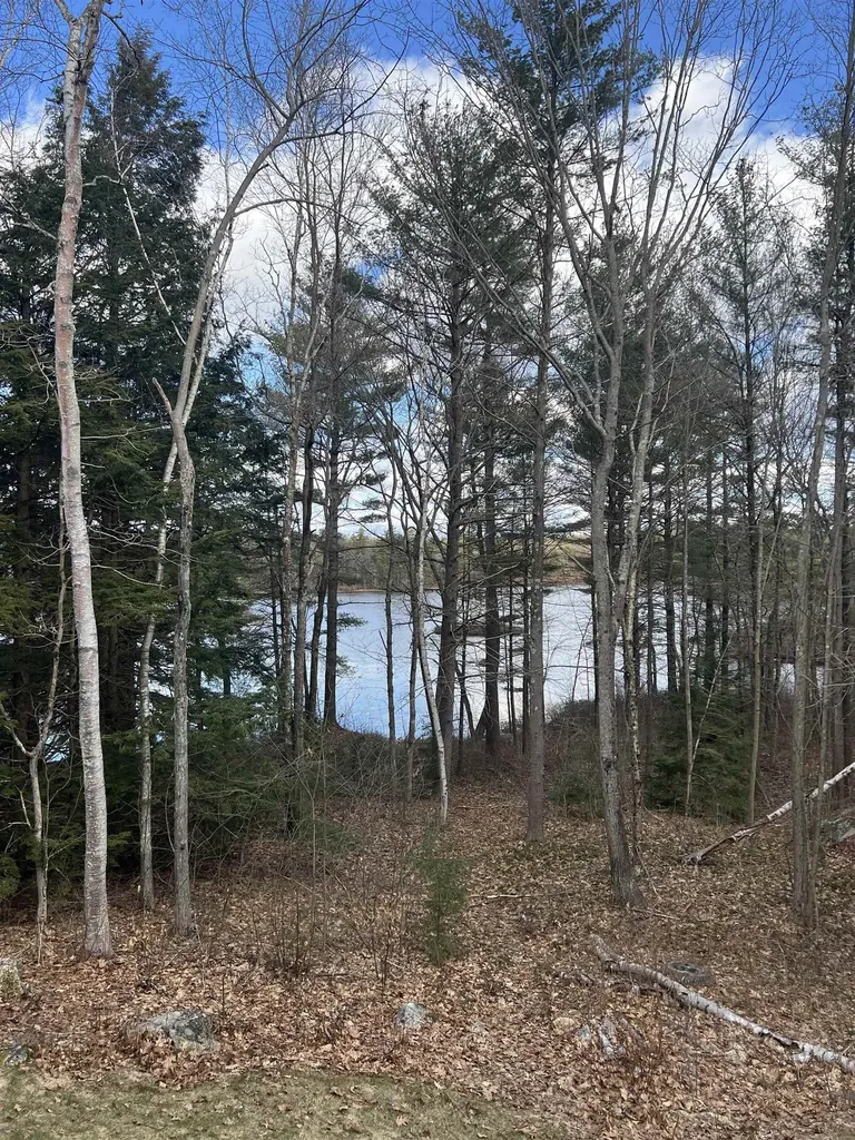 15 Farrwood Drive Hooksett NH 03106