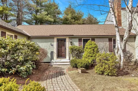 54 Colonial Square Peterborough NH 03458