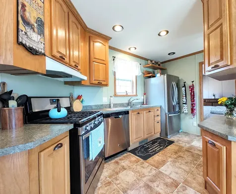 30 Pine Knoll Lane Lee NH 03861
