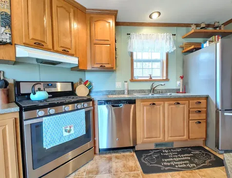 30 Pine Knoll Lane Lee NH 03861