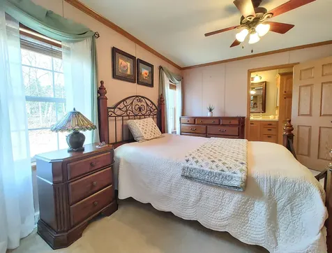 30 Pine Knoll Lane Lee NH 03861