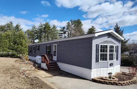 30 Pine Knoll Lane Lee NH 03861