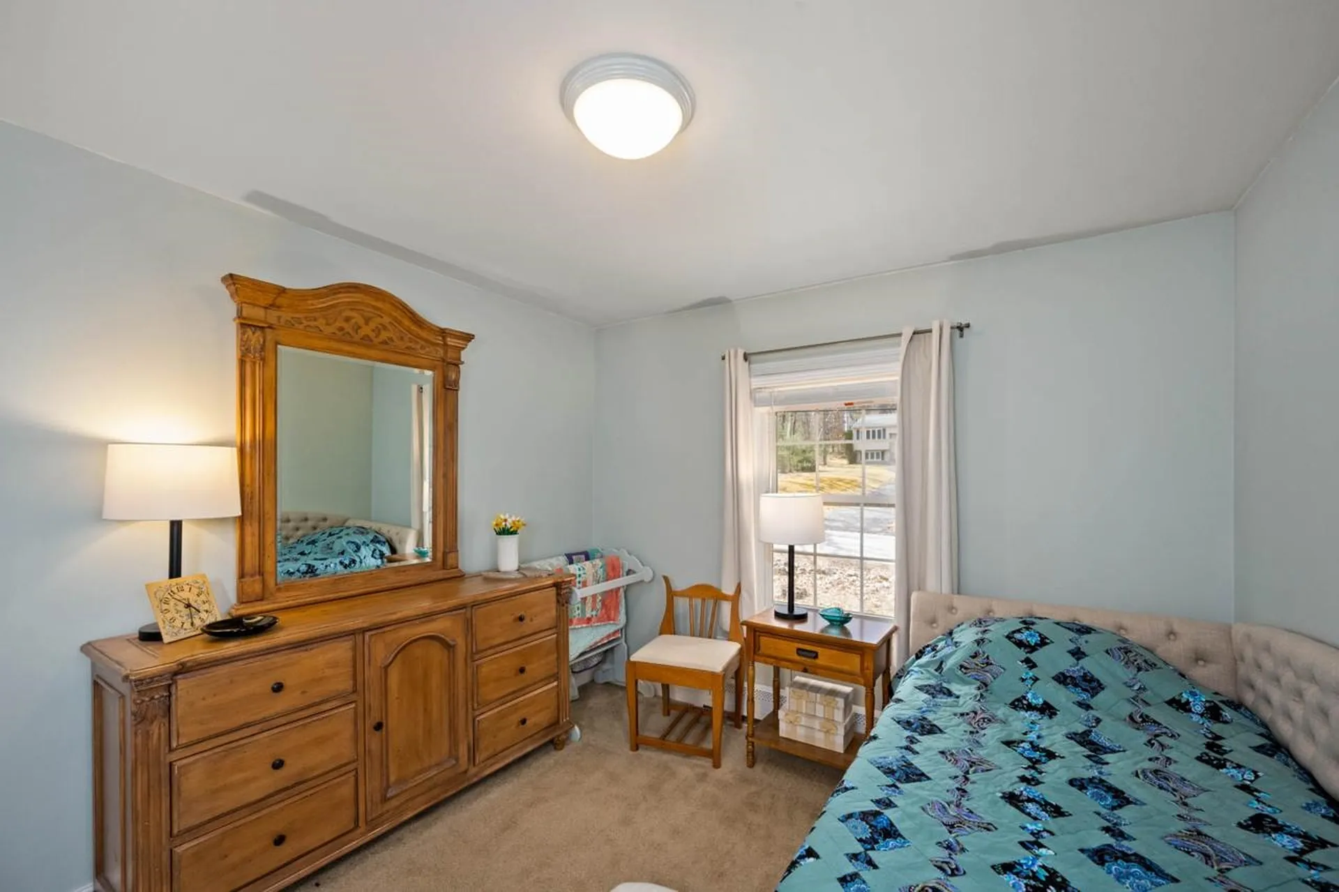 75 Hall Road Londonderry NH 03053