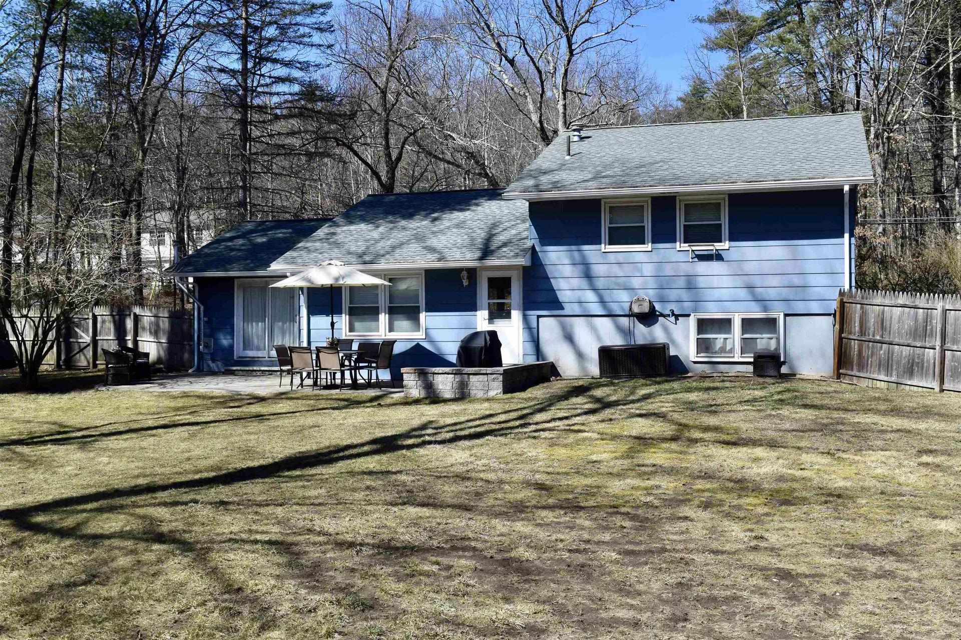 75 Hall Road Londonderry NH 03053