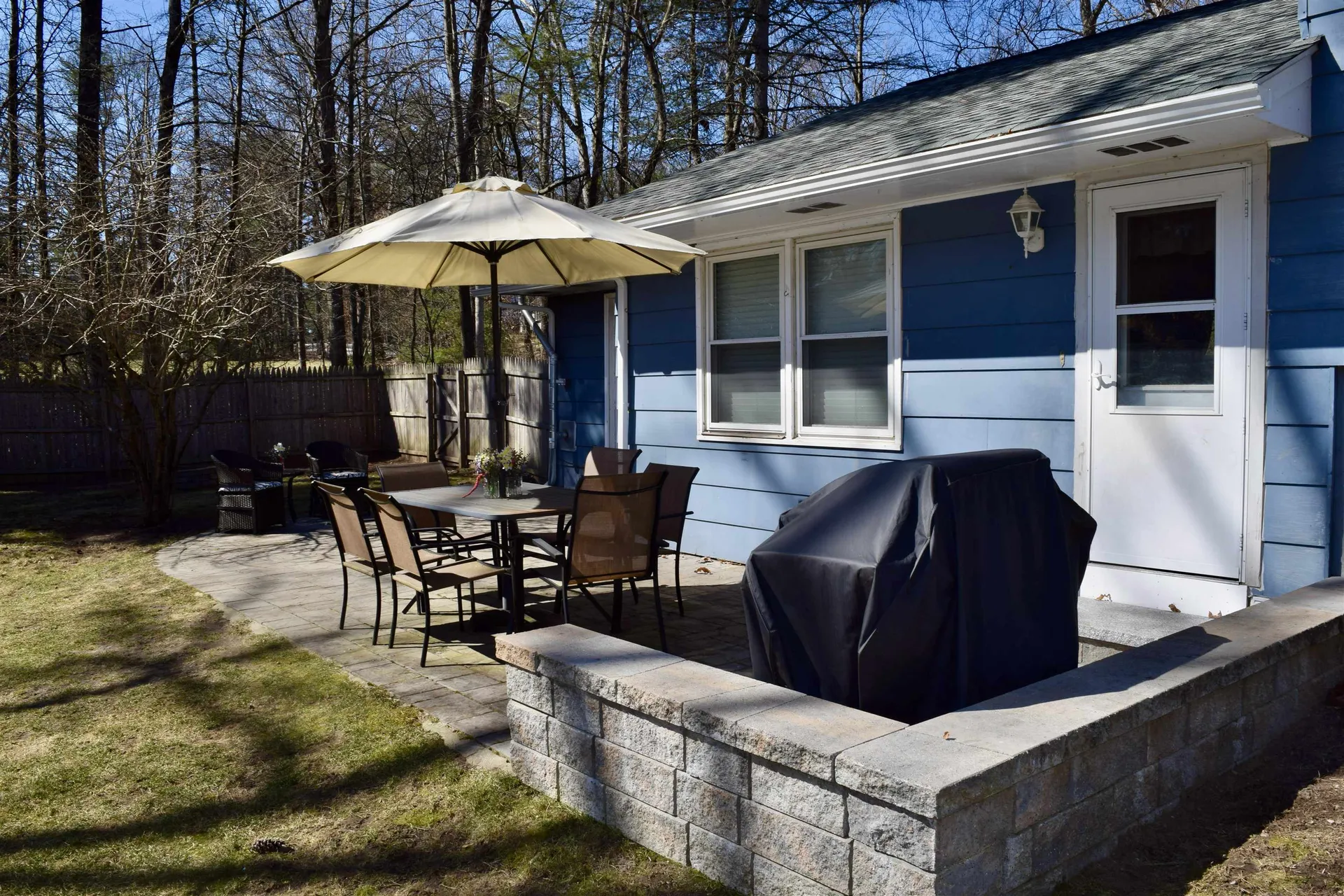 75 Hall Road Londonderry NH 03053
