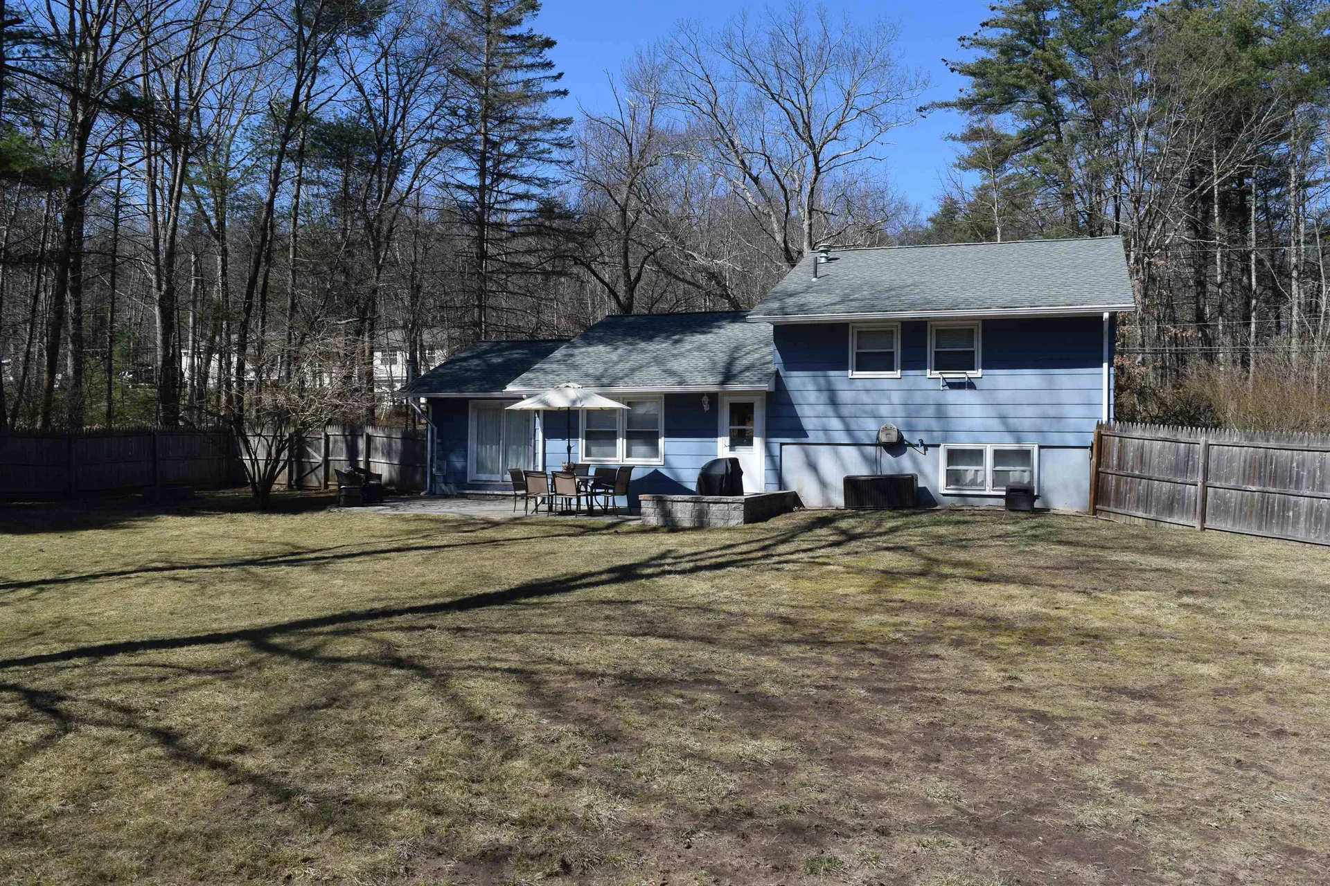 75 Hall Road Londonderry NH 03053