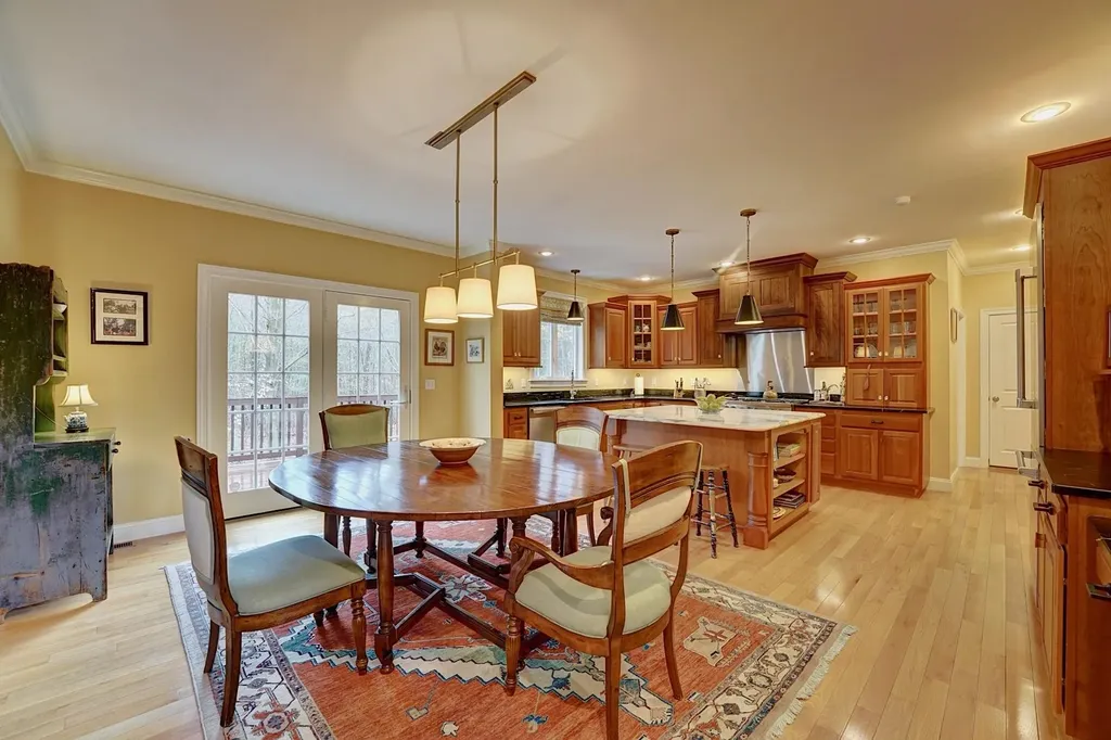 79 Linden Road Hampton Falls NH 03844
