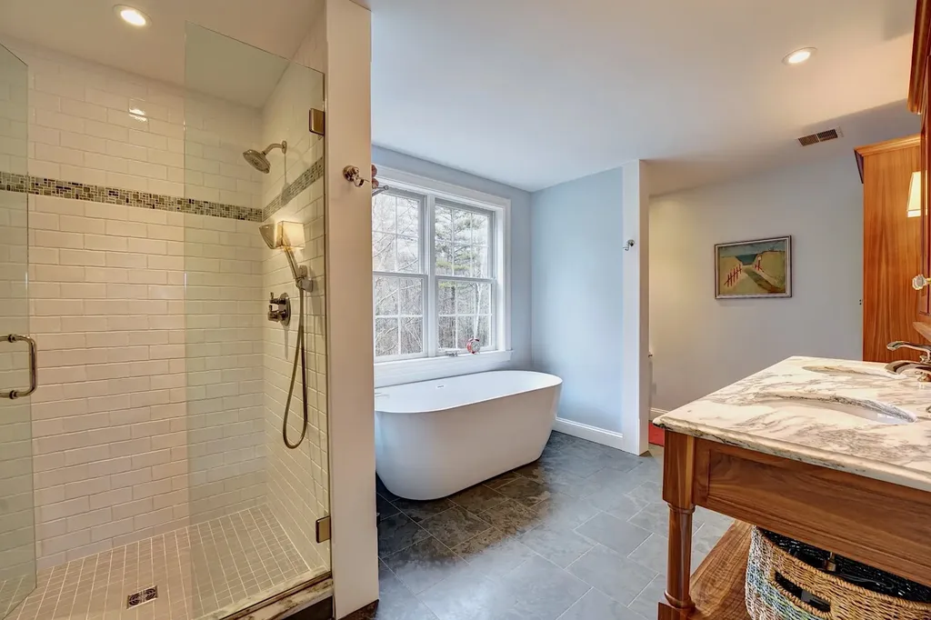 79 Linden Road Hampton Falls NH 03844