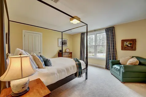 79 Linden Road Hampton Falls NH 03844