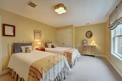 79 Linden Road Hampton Falls NH 03844