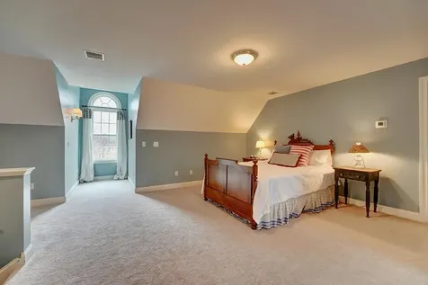 79 Linden Road Hampton Falls NH 03844