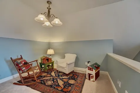 79 Linden Road Hampton Falls NH 03844