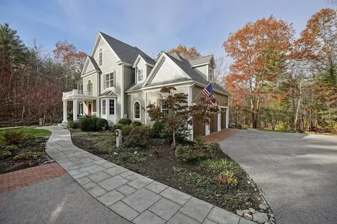 79 Linden Road Hampton Falls NH 03844