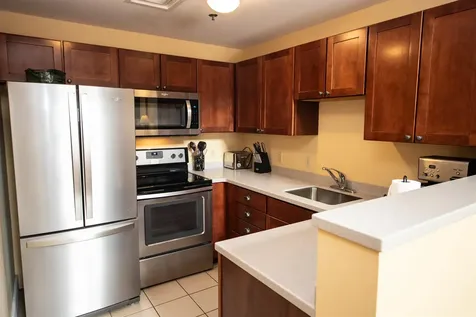 439/441 Qtr. I I I Jackson Gore Inn Ludlow VT 05149