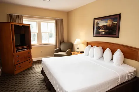 439/441 Qtr. I I I Jackson Gore Inn Ludlow VT 05149