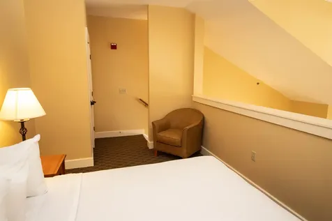 439/441 Qtr. I I I Jackson Gore Inn Ludlow VT 05149