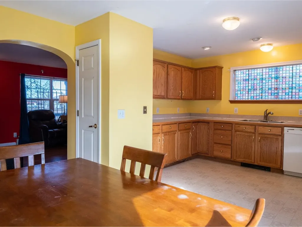 32 Middle Road Milton VT 05468