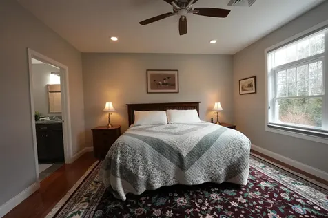 8 Sterling Hill Lane Exeter NH 03833