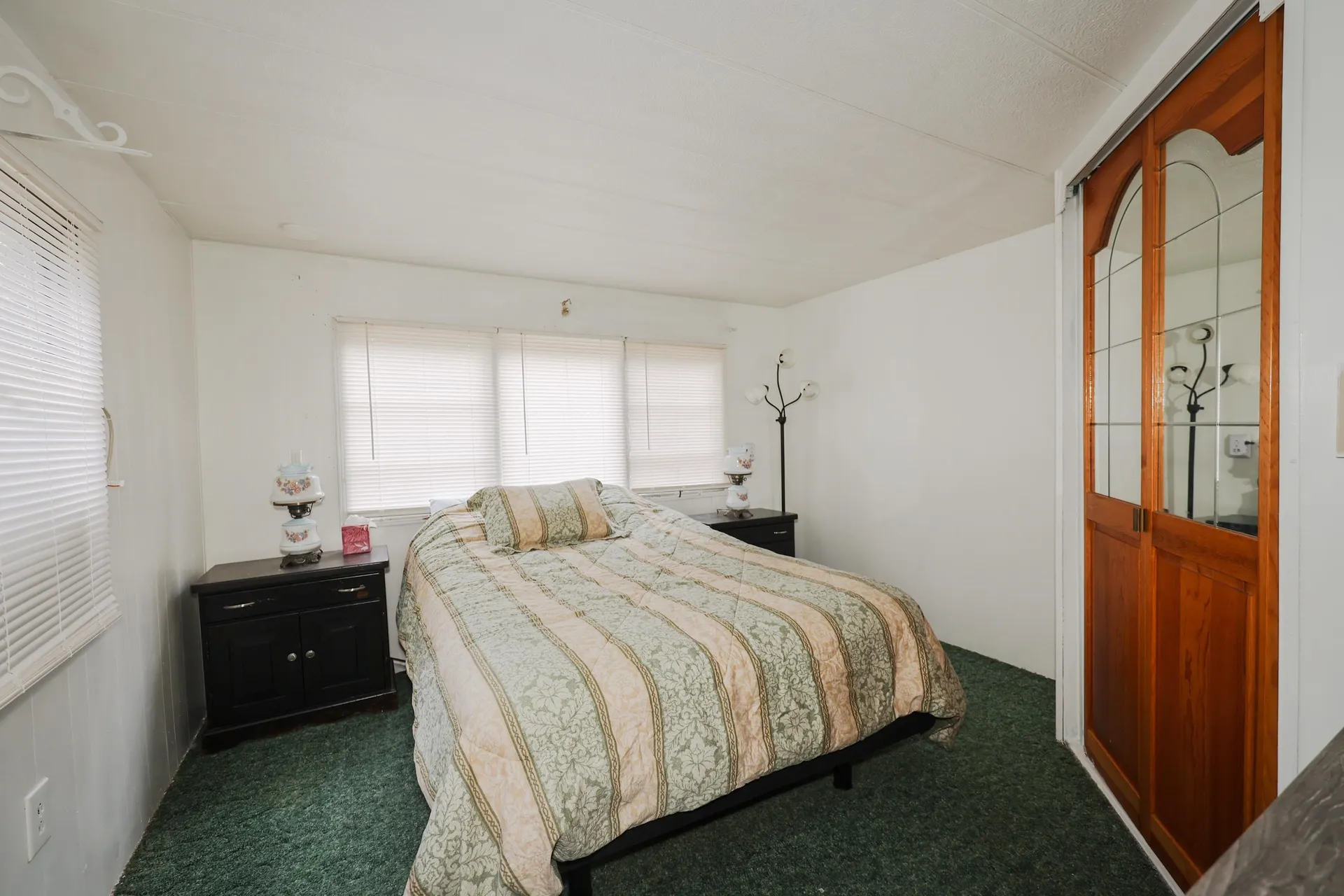 37 Old Cart Road Raymond NH 03077