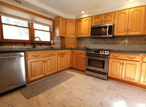 9 Warner Lane Hampton NH 03842