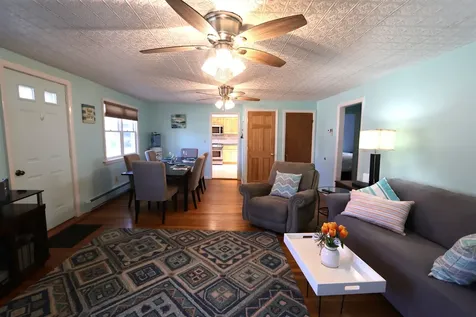 9 Warner Lane Hampton NH 03842