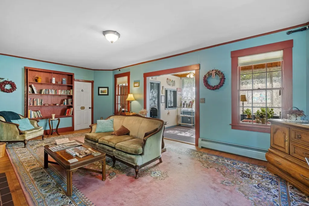 25 Red Gate Lane Meredith NH 03253