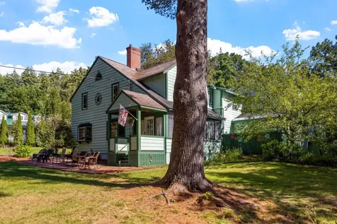 25 Red Gate Lane Meredith NH 03253