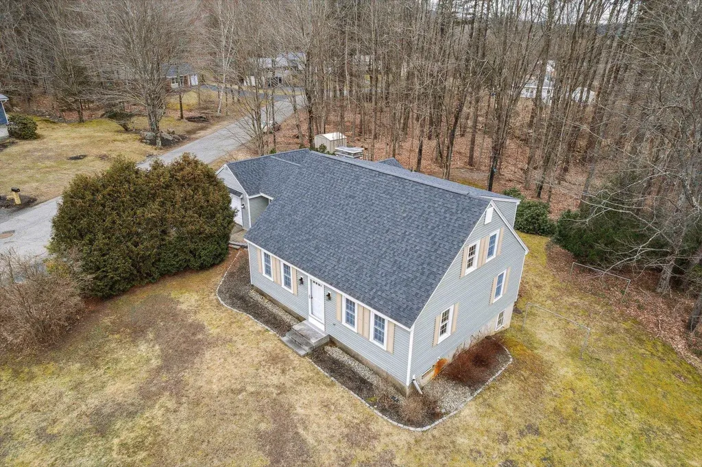 32 Cyrus Lane Gilford NH 03249