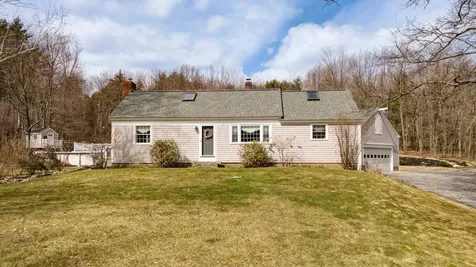 30 Putney Road Dunbarton NH 03046