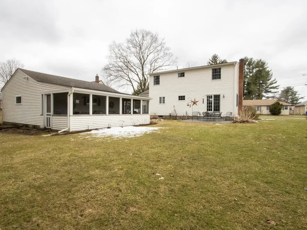 7 Perry Drive Essex Junction VT 05452
