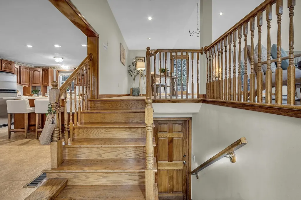 41 Patriot Drive Pelham NH 03076